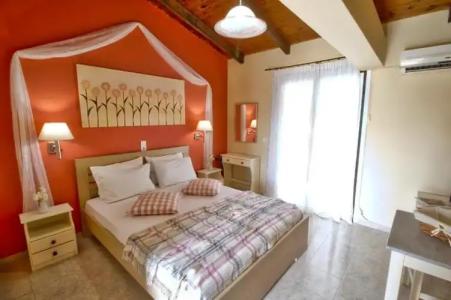 Two Brothers Studios & Apts - 30