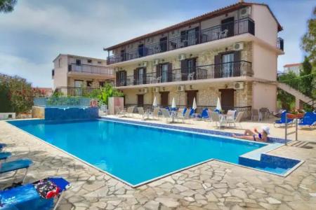 Two Brothers Studios & Apts - 22