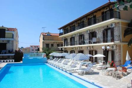 Two Brothers Studios & Apts - 9