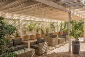 Irini Hotel, Ираклион