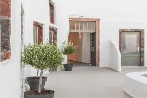 Отель «Kasimatis by La Perla - Adults Only», Имеровигли