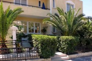 Апарт-отель «Senia Studios», Агия Марина