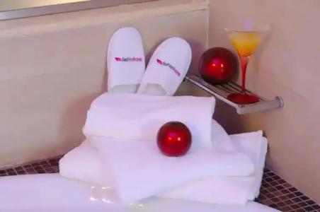 Olympic Fashions - 91