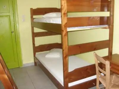 Zeus Hostel - 3