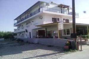 Kastelli Hotel, Афанту