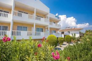 Апарт-отель «Iatridis Studios Faliraki», Фалираки