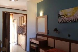 Апарт-отель «Troulis», Амудара