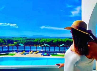 Sea View Studios - 8