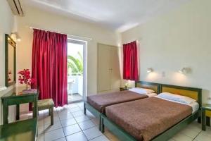 Апарт-отель «Mediterranea», Като-Даратсо