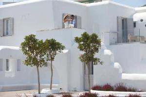 Отель «Golden Sun», Стелида