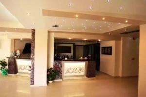 Riviera Perdika Hotel, Сивота