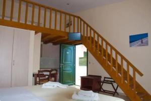 Апарт-отель «Irides», Агия Марина