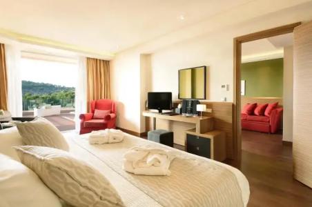 Royal Paradise Beach Resort & Spa - 31