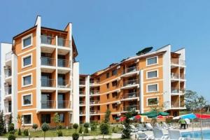 Vemara Club Hotel and Villas - Free Beach Access, Бяла