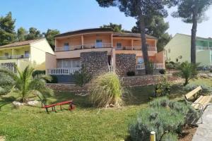 Matilde Beach Resort, Водице