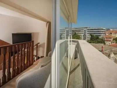 President Split - 90