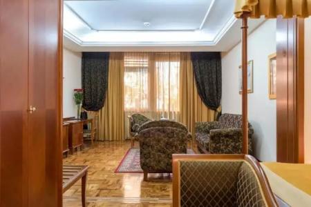 President Split - 113