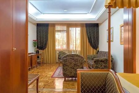 President Split - 81