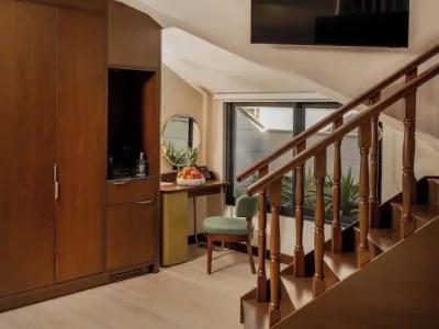 President Split - 95