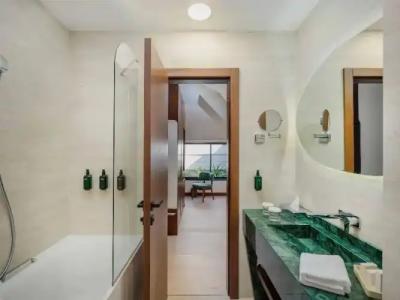 President Split - 88