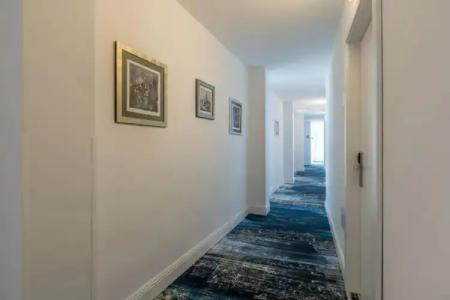 Annex building of Art - 25