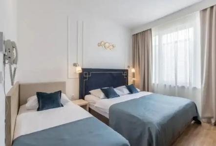 Annex building of Art - 3