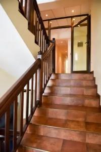 Bojur & Bojurland Apartment Complex - 11