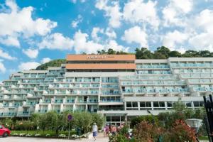 Hotel «Narcis - Maslinica Hotels & Resorts», Рабац
