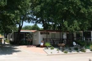 База отдыха «Mobile Homes Banko in Bijela Uvala and Zelena laguna», Пореч