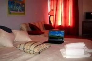 Beach Hotel Bozikovina, Подстрана