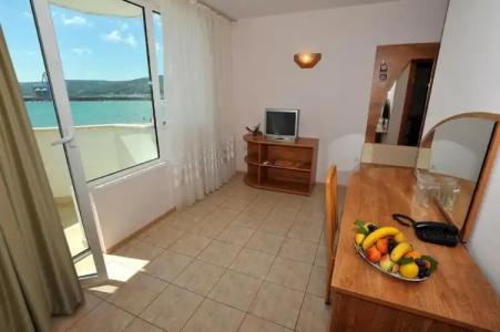 Oasis - Beach Access - 50