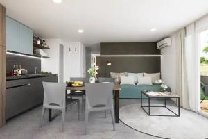 Zaton Holiday Resort, Нин