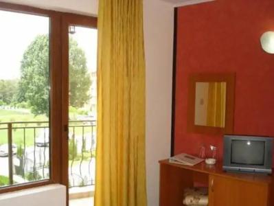 Семейный отель Друзья - 7