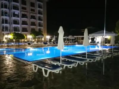 Bendita Mare Aparthotel - 11