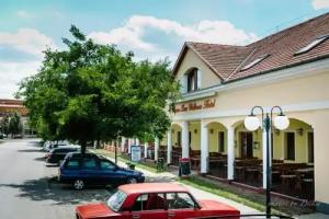 Aqua Lux Wellness Hotel, Черкесоло