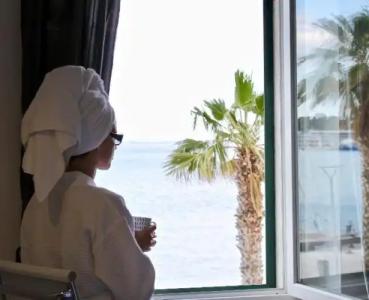 Galeria Valeria Seaside Downtown - MAG Quaint & Elegant Boutiques - 145