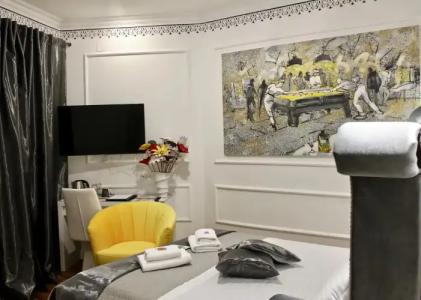 Galeria Valeria Seaside Downtown - MAG Quaint & Elegant Boutiques - 18