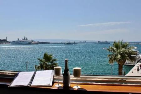 Galeria Valeria Seaside Downtown - MAG Quaint & Elegant Boutiques - 180