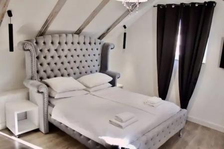 Galeria Valeria Seaside Downtown - MAG Quaint & Elegant Boutiques - 235