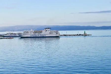 Galeria Valeria Seaside Downtown - MAG Quaint & Elegant Boutiques - 143