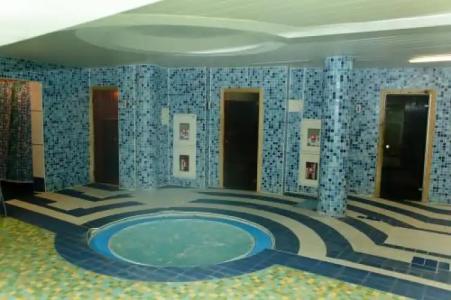 Гостиничный Комплекс Днепровская Жемчужина - 18