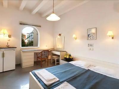 Santa Helena Beach - 5