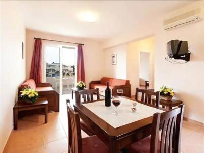 Santa Helena Beach - 24