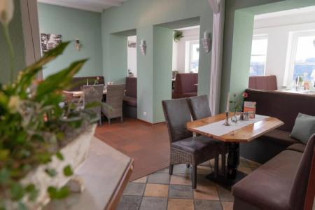 am Wasserschloss Glücksburg - 12