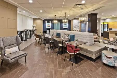 Home2 Suites by Hilton - 8