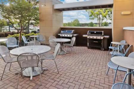 Home2 Suites by Hilton - 6