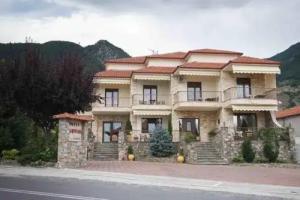 Hotel Philippion, Лутраки