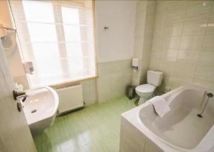 Reikartz Mariupol - 7