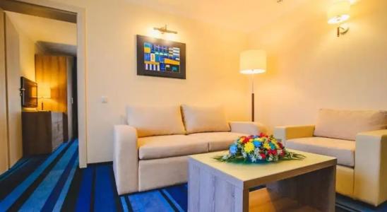 Reikartz Mariupol - 6