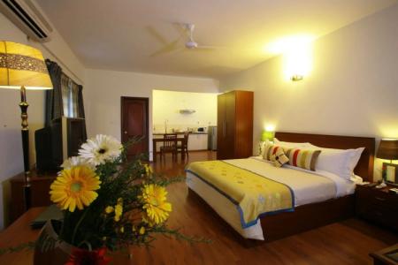 Justa Off Mg Road - 6